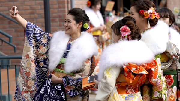 La cérémonie d'entrée à l'âge adulte au Japon - Sputnik Afrique