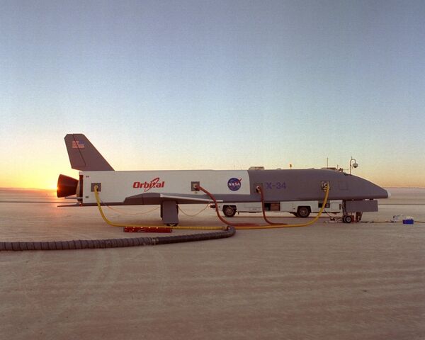 X-34 sur le lac asséché de la Base Edwards - Sputnik Afrique