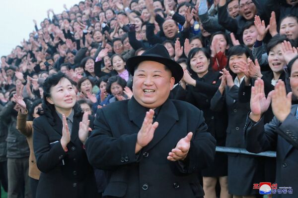 Kim Jong-un à l’Institut pédagogique de Pyongyang - Sputnik Afrique