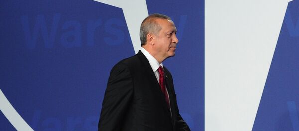 Recep Tayyip Erdogan, presidente de Turquía, en la cumbre de la OTAN en Varsovia (archivo) - Sputnik Afrique