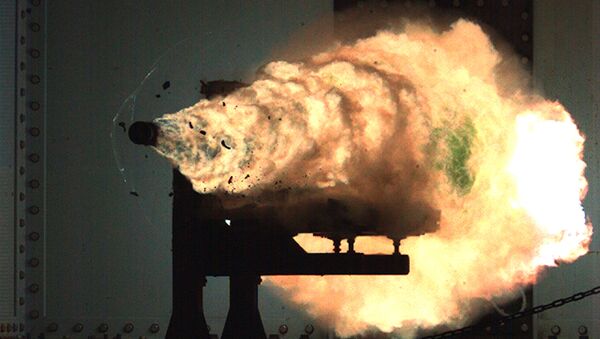 Record-setting firing of an electromagnetic railgun (EMRG). (File) - Sputnik Afrique