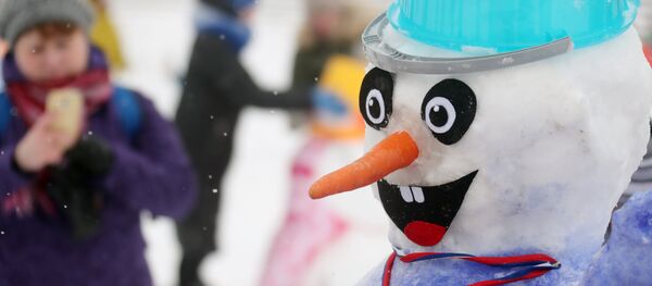 Un bonhomme de neige - Sputnik Afrique