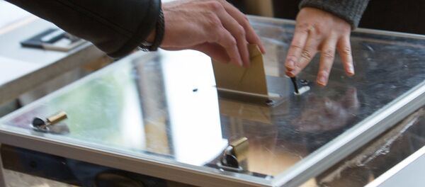 Un bureau de vote français - Sputnik Afrique