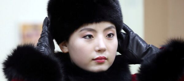 Une pom-pom girl nord-coréenne - Sputnik Afrique