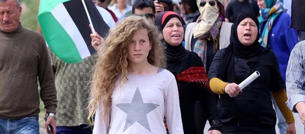 i, la activista palestina de 17 años sometida a juicio militar ante el Ejército de Israel - Sputnik Afrique