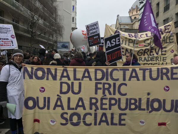 Manifestation nationale du travail social, Paris, 14 février 2018 Manifestation nationale du travail social, Paris, 14 février 2018 - Sputnik Afrique