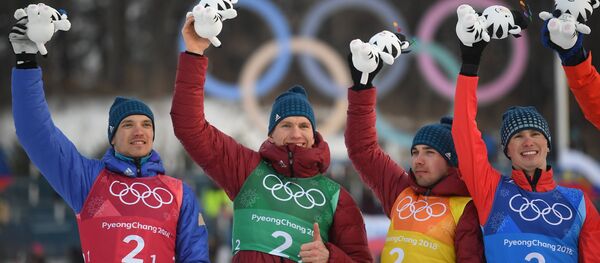 Alexander Bolchounov, Denis Spitsov, Andreï Larkov et Alexeï Tchervotkine Alexander Bolchounov, Denis Spitsov, Andreï Larkov et Alexeï Tchervotkine - Sputnik Afrique