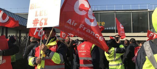 Grève à Air France: des employés dénoncent les «salaires low cost» - Sputnik Afrique