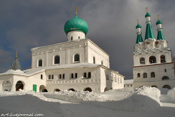 Le monastère de Saint-Alexandre de Svir - Sputnik Afrique