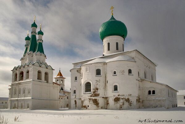 Le monastère de Saint-Alexandre de Svir - Sputnik Afrique