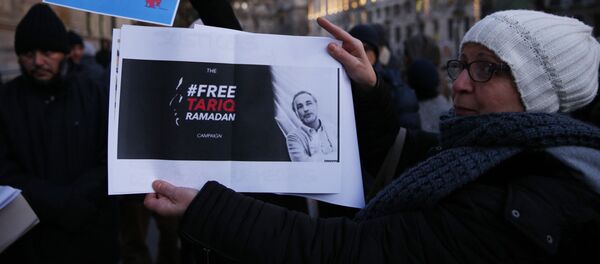 protestations contre l’emprisonnement de M. Tariq Ramadan - Sputnik Afrique