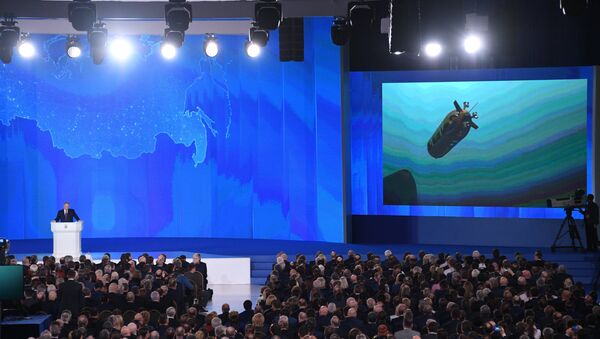 Vladimir Poutine présente un nouveau drone sous-marin à l'Assemblée fédérale russe - Sputnik Afrique