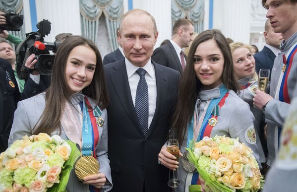 Candidat à la présidentielle 2018 en Russie: Vladimir Poutine - Sputnik Afrique