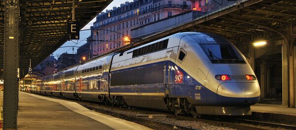 Un tren de SNCF - Sputnik Afrique