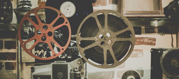 Proyector - Sputnik Afrique