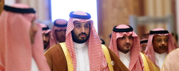 Mohammed ben Salmane (deuxième à gauche) - Sputnik Afrique