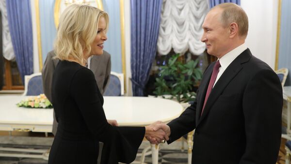 Vladimir Poutine et Megyn Kelly - Sputnik Afrique