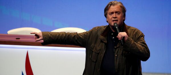 Former White House Chief Strategist Steve Bannon attends the National Front party convention in Lille, France, March 10, 2018. - Sputnik Afrique