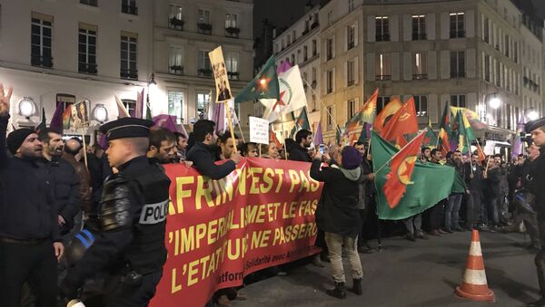 Une manifestation pro-kurde à Paris - Sputnik Afrique