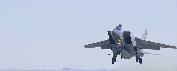 Tir d'essai réussi d'un missile hypersonique Kinjal - Sputnik Afrique