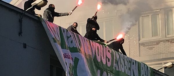 Les cheminots perturbent la fête pour protester contre la réforme  de Macron, 12 mars 2018 - Sputnik Afrique