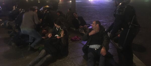 Une manifestation de Kurdes devant l’ambassade des USA, 13 mars 2018 - Sputnik Afrique