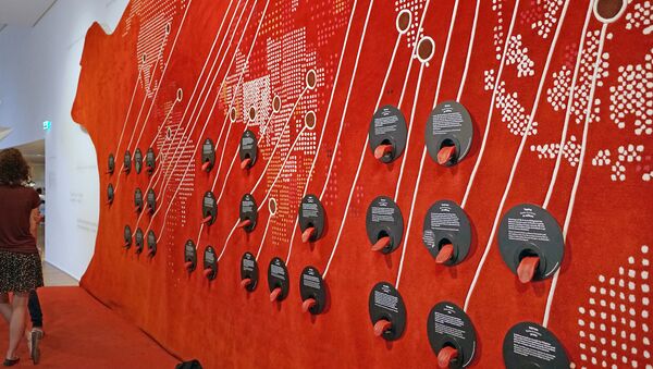 Le mur des langues (Musée de l'Homme, Paris) - Sputnik Afrique