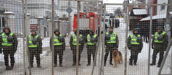 «En 2018, vous pouvez voter le Président russe dans l'espace, mais pas en Ukraine» - Sputnik Afrique