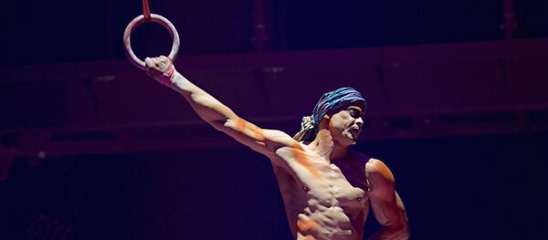 This Sept. 24, 2017, photo provided by Michael Kass shows Yann Arnaud during a Cirque du Soleil performance in Toronto - Sputnik Afrique
