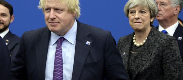 Boris Johnson et Theresa May - Sputnik Afrique