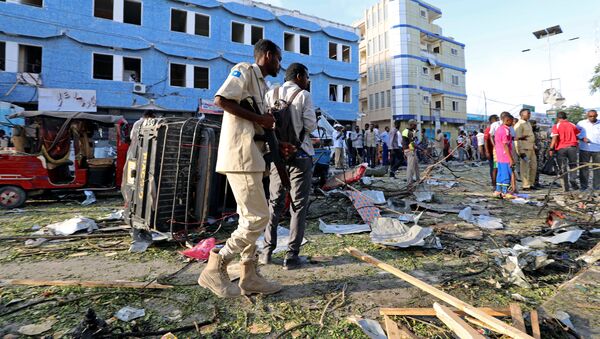 Une forte explosion retentit à proximité d'un hôtel à Mogadiscio, des victimes - Sputnik Afrique