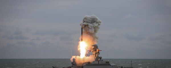 Tir d'un missile Kalibr - Sputnik Afrique