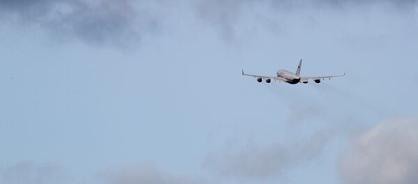 L'avion transportant les diplomates russes expulsés du Royaume-Uni L'avion transportant les diplomates russes expulsés du Royaume-Uni - Sputnik Afrique