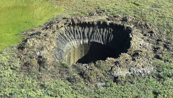 A crater on the Yamal Peninsula - Sputnik Afrique