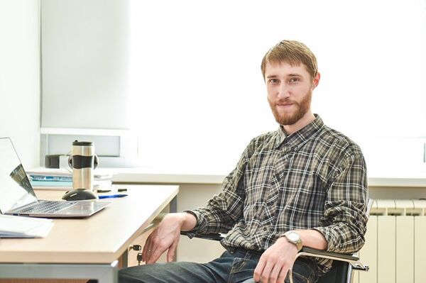 L'ingénieur de la de la chaire de physique théorique et des technologies quantiques de la MISiS Piotr Karpov - Sputnik Afrique