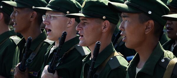 Les membres d'une brigade d'infanterie motorisée dans le territoire du Primorié - Sputnik Afrique