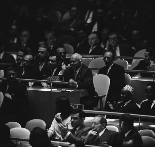 Nikita Khrouchtchev participe à une réunion de l'Assemblée générale de l'Onu (12 octobre 1960) - Sputnik Afrique
