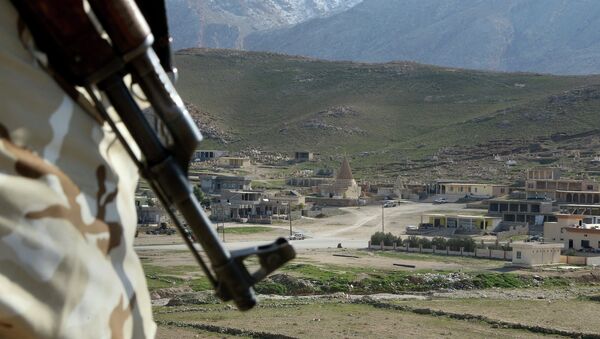 Région de Sinjar, qui s'étend de Mossoul à la Syrie, au sud de la frontière turque - Sputnik Afrique