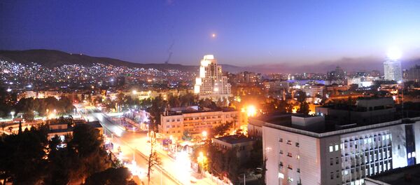 la coalition a lancé plus de 100 missiles de croisière et missiles sol-air depuis deux navires américains positionnés dans la mer Rouge, Syrie 14 avril 2018. - Sputnik Afrique