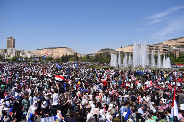 Les Syriens ont dit aux agresseurs: «Nous n’avons pas peur de vous» Les Syriens ont dit aux agresseurs: «Nous n’avons pas peur de vous» - Sputnik Afrique