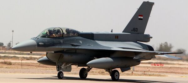 Un F-16 irakien - Sputnik Afrique