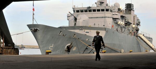 Un officier de la marine algérienne Un officier de la marine algérienne - Sputnik Afrique