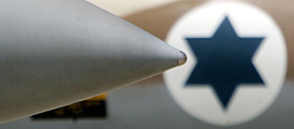 Details of Israeli Air Force F-15 jets are seen at the Decimomannu military airport in Sardinia, Italy, Wednesday May 24, 2006 on the last day of the joint military exercise Spring Flag with Air Forces from Italy, France, Israel, Germany and Great Britain taking part. - Sputnik Afrique