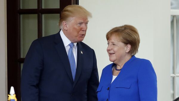 Donald Trump et Angela Merkel - Sputnik Afrique