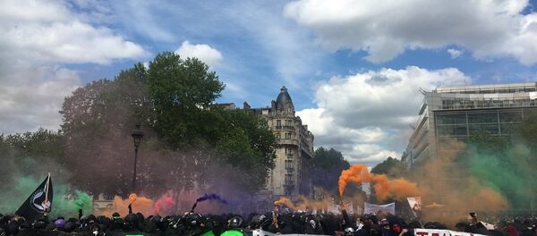 Manif du 1er mai à Paris - Sputnik Afrique