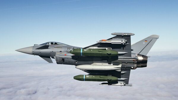 Eurofighter Typhoon Flight tests with Taurus KEPD 350 missile - Sputnik Afrique