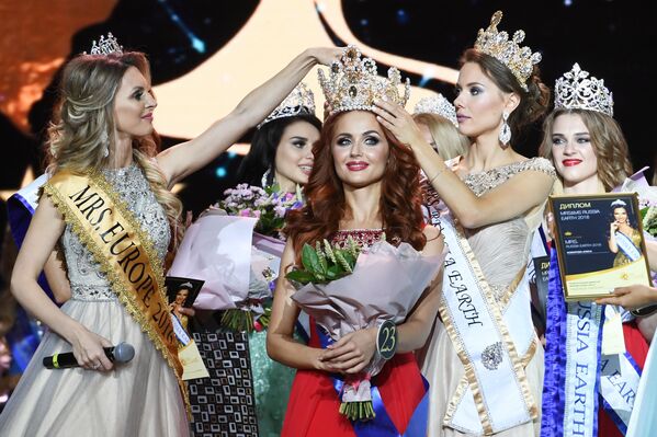 La finale du concours de beauté Mrs&Ms Russia Earth 2018 - Sputnik Afrique