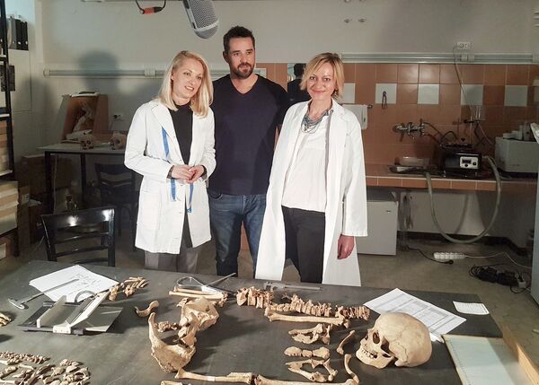 Dusan Jovovic, chercheur et réalisateur qu’on surnomme parfois l’«Indiana Jones» serbe et ses collègues - Sputnik Afrique