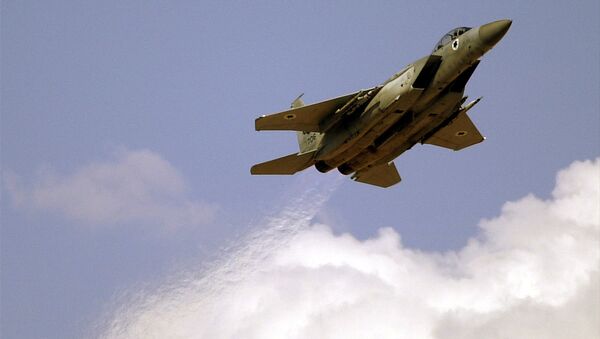 Un avion militaire israélien F-15 - Sputnik Afrique
