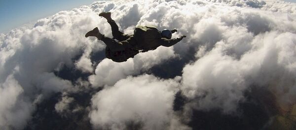 parachute - Sputnik Afrique